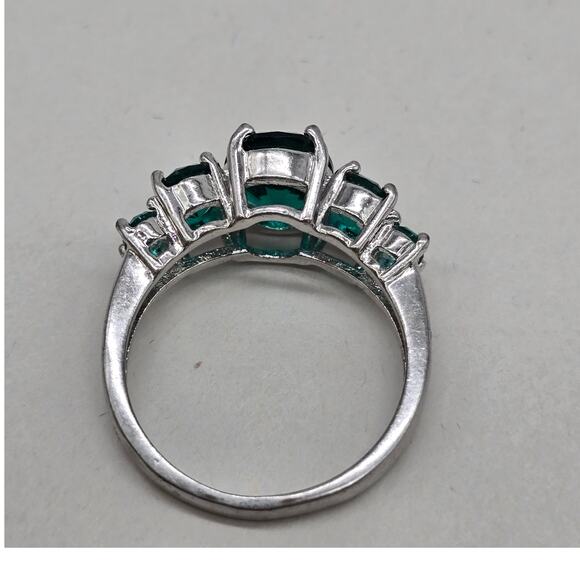 925 Sterling Silver Green Oval 5 Stone Cocktail Ring Size 9 Elegant Formal - Picture 6 of 6